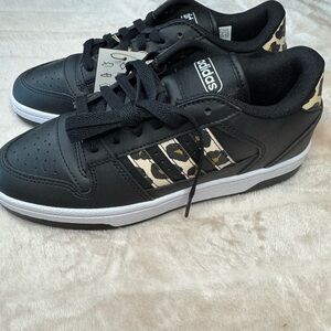 adidas Black and Leopard Break Start Low Sneakers Womens 5.5